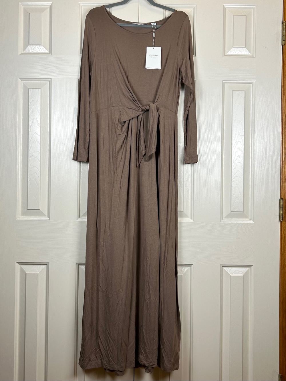 NWT Seraphine Maternity Jersey Twist Maxi Dress